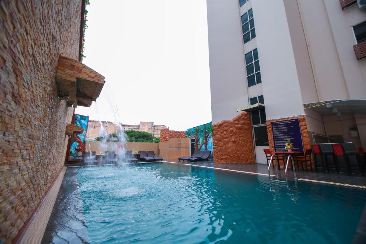 Leiview Hotel Chiang Mai Buitenkant foto